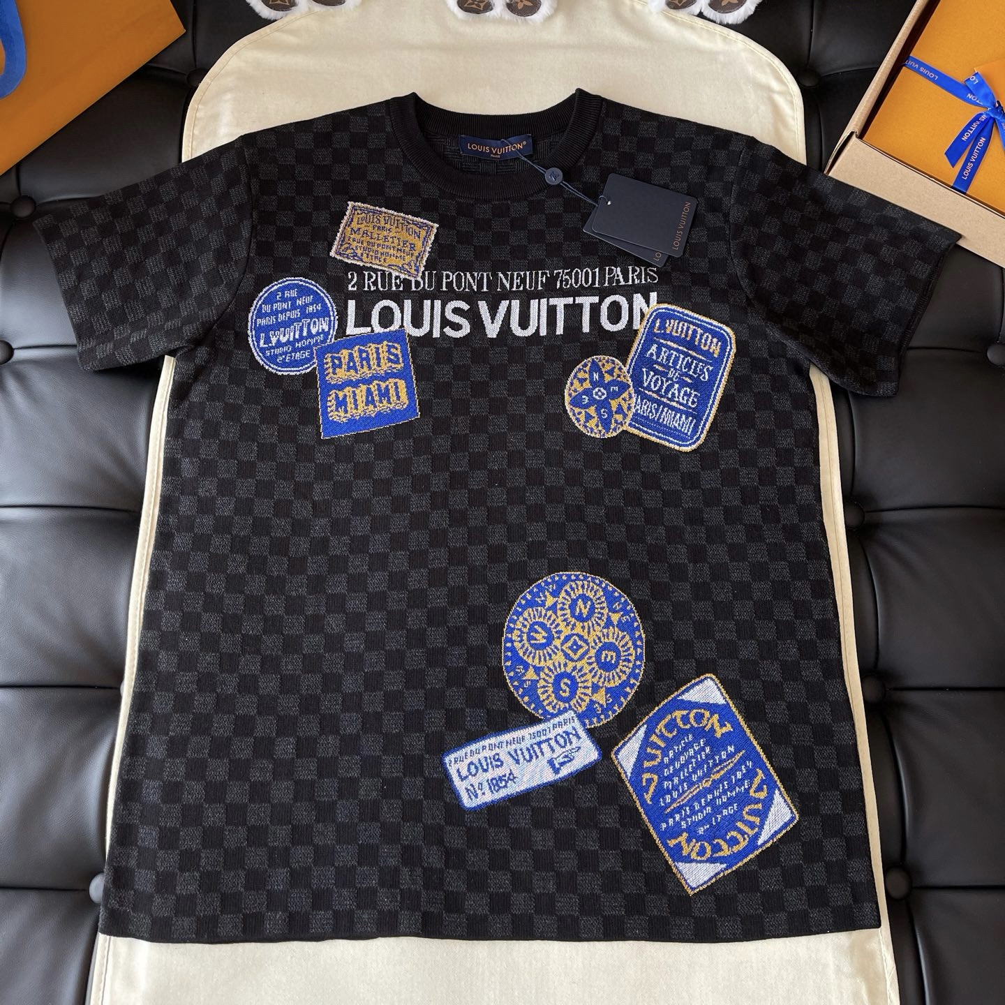 Louis Vuitton T-Shirt – TSHP3374
