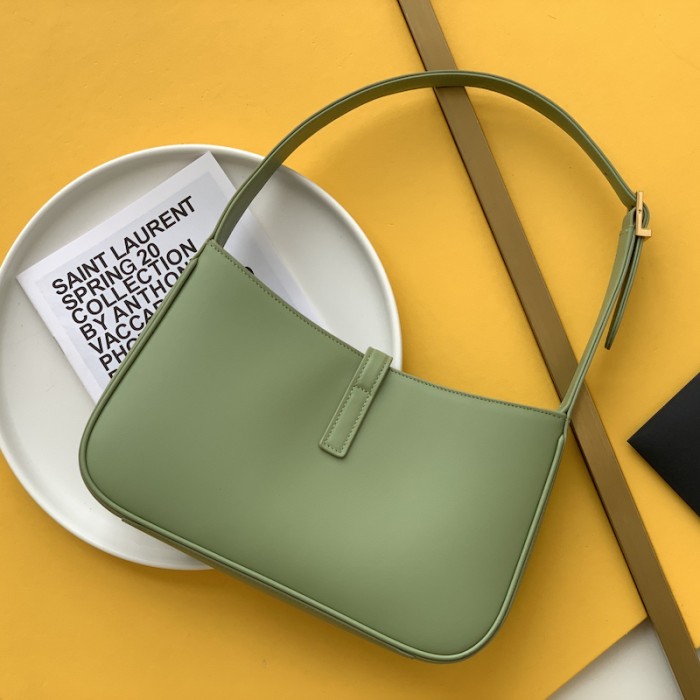 Yves Saint Lauren Bag – YSLB1005