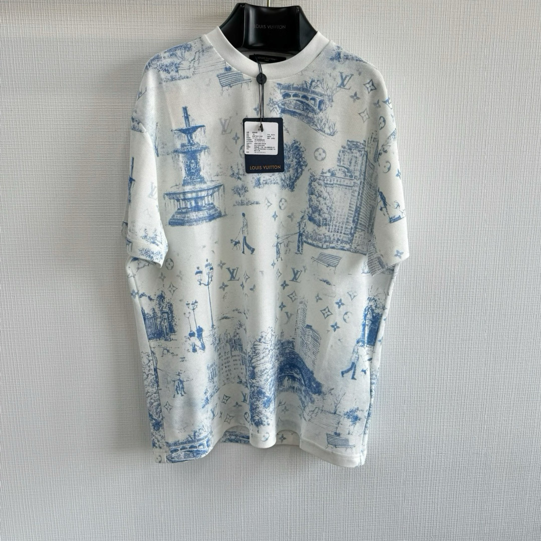 Louis Vuitton T-Shirt – TSHP2990