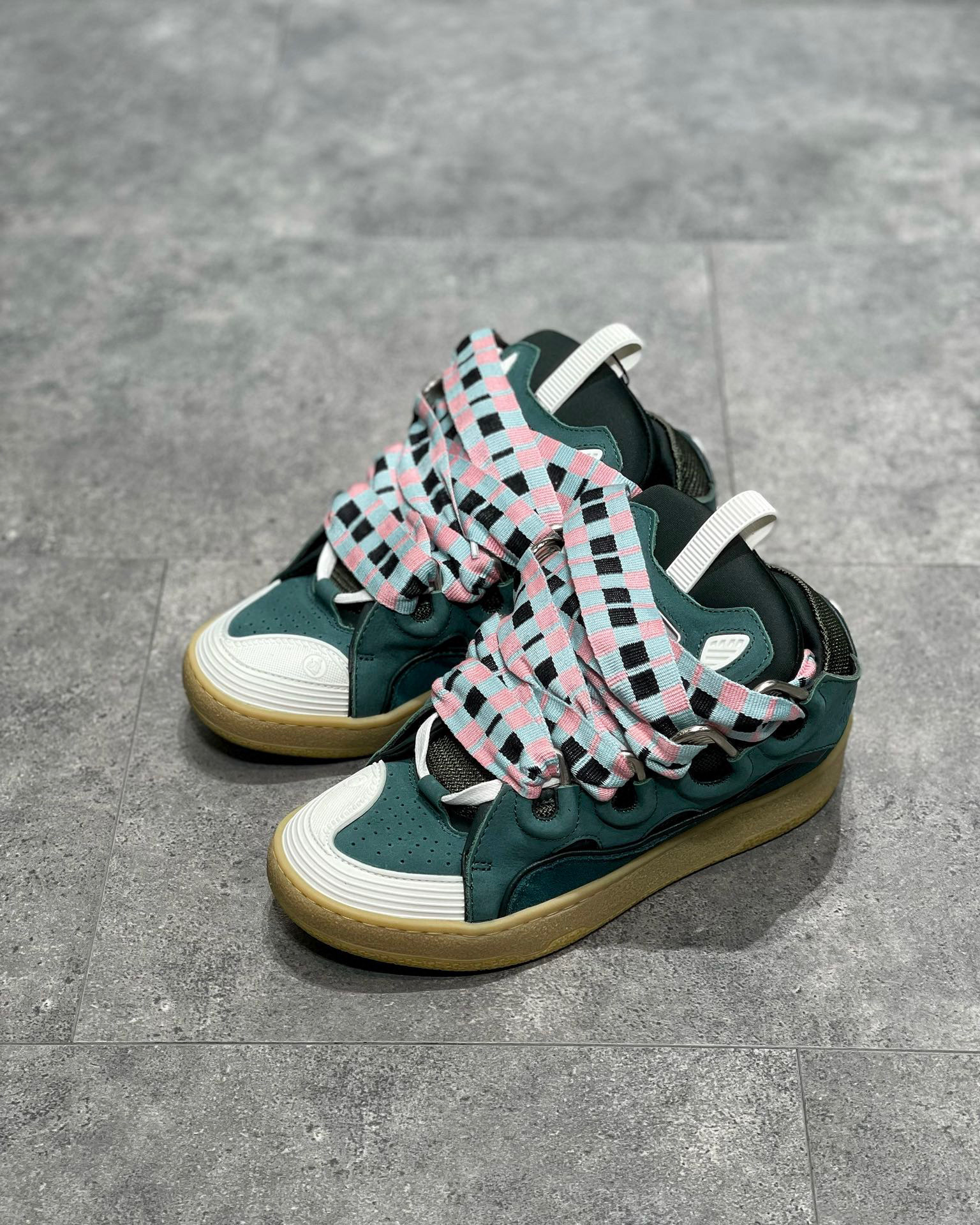 Lanvin Sneaker – LANV1005