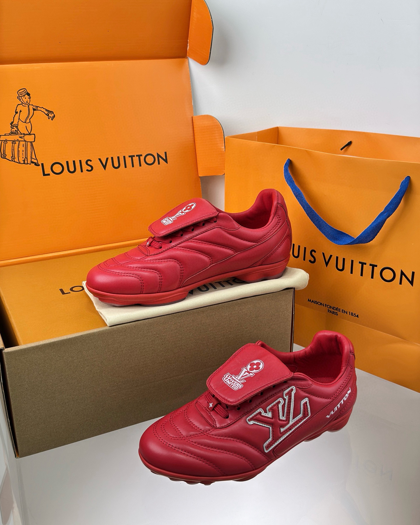 Louis Vuitton Soccer – LSVT1455