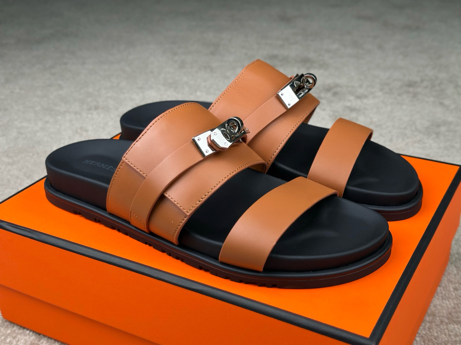 Hermes Slipper – SLPR1200