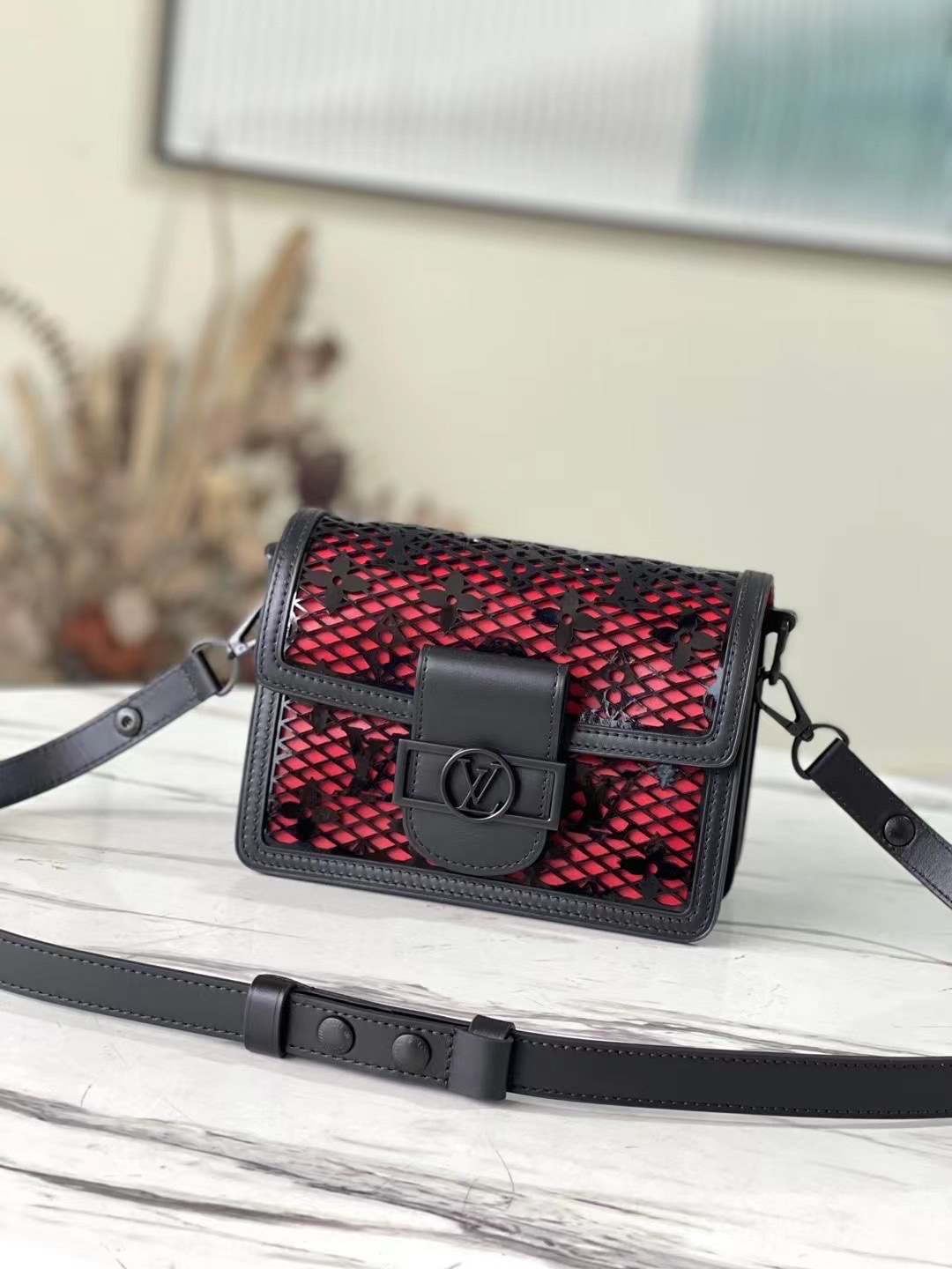 Louis Vuitton Shoulder Bag – LVSH1069