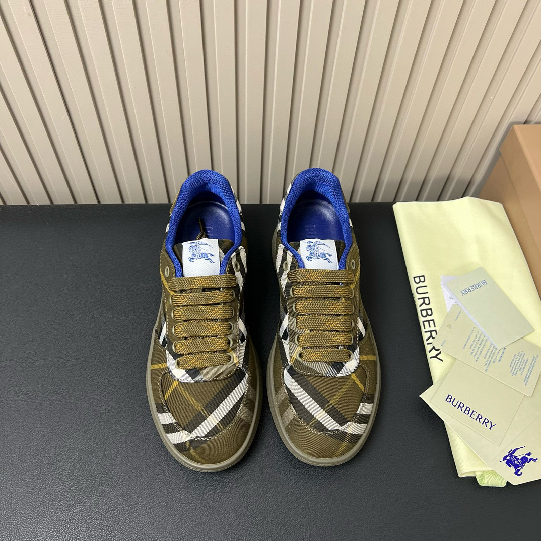 Burberry Sneaker – BBRY1066