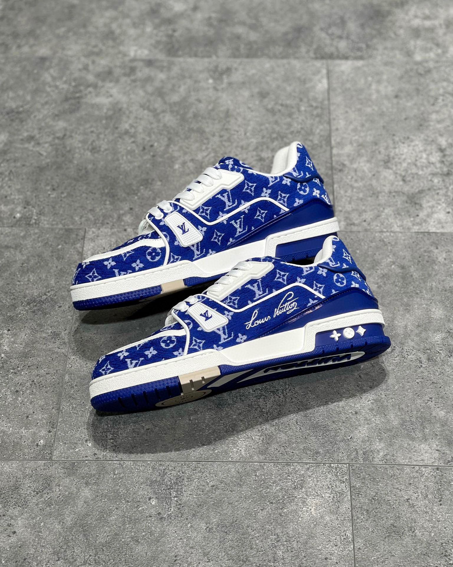 Louis Vuitton Sneaker – LSVT1264