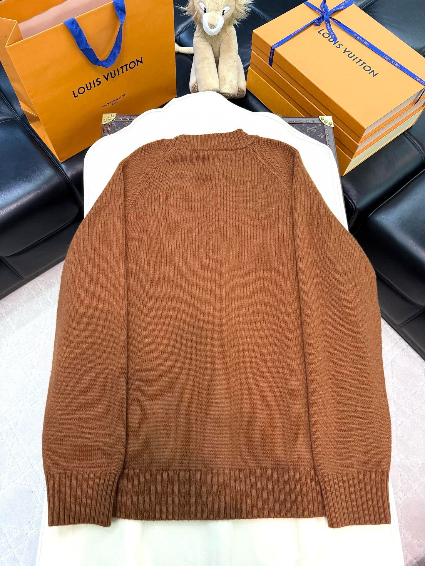 Louis Vuitton Sweater – SWHO2582