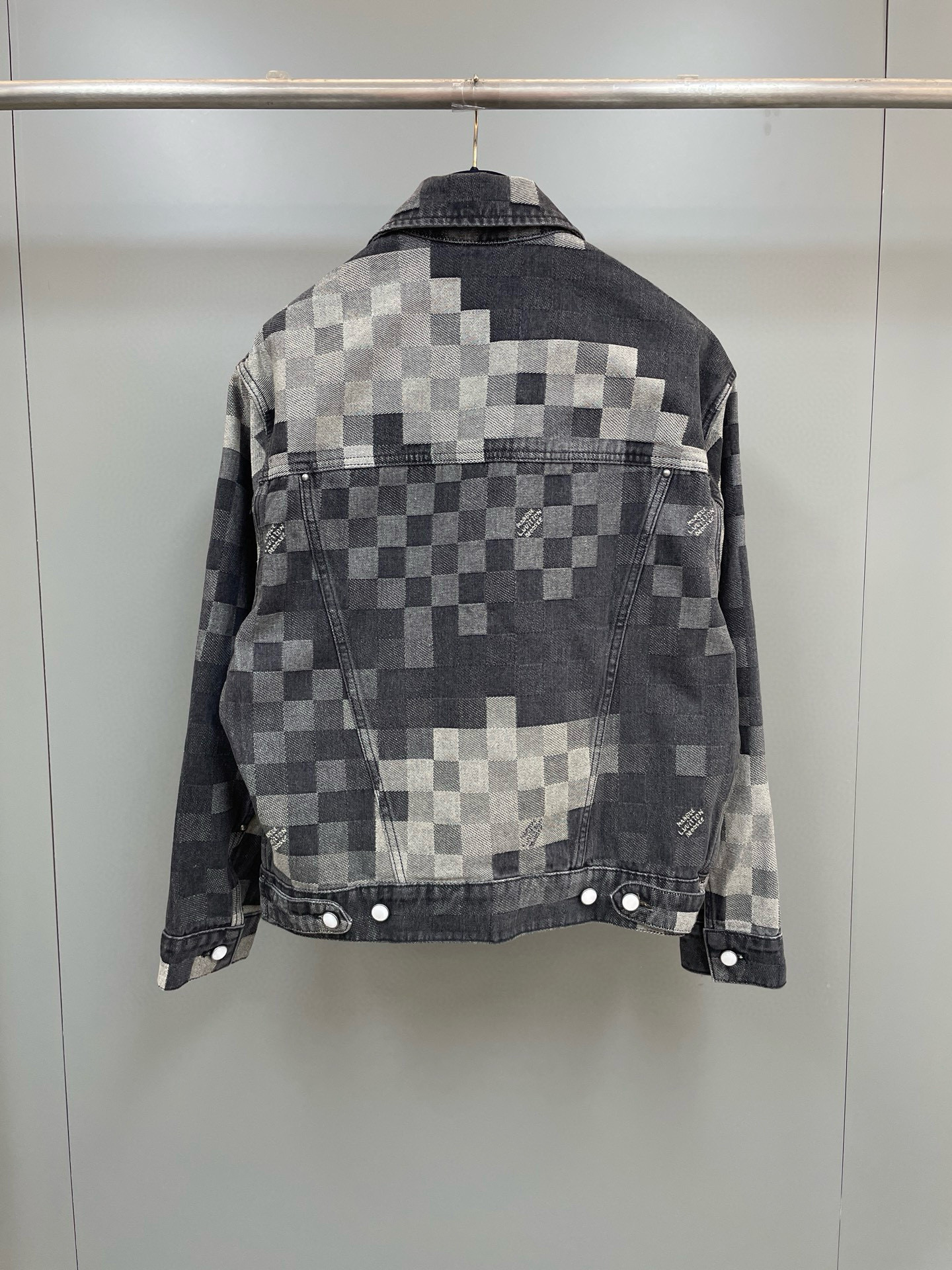 Louis Vuitton Denim Jacket – VEJK1132