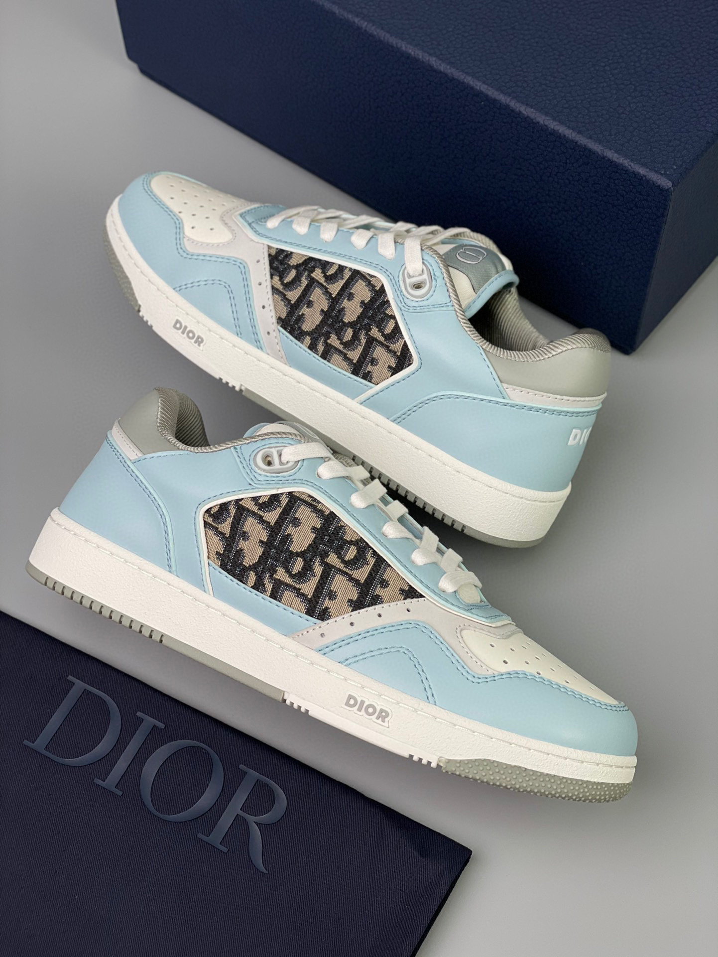 Dior B27 Sneaker – DIOR1160