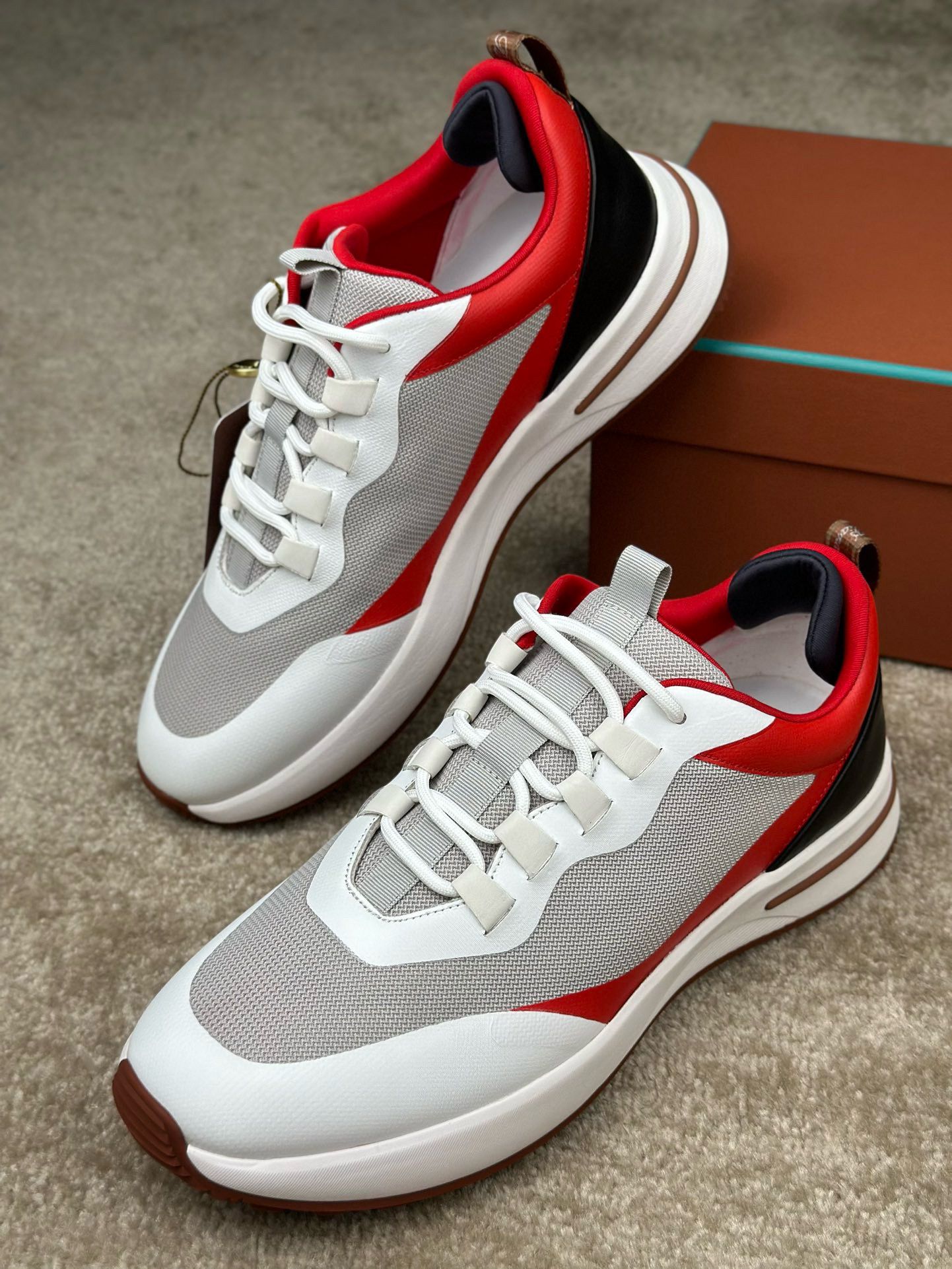 Loro Piana Sneaker – LOPA1070