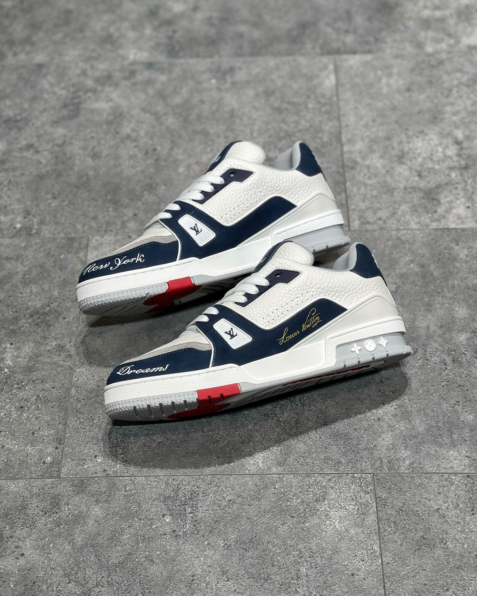 Louis Vuitton Sneaker – LSVT1287