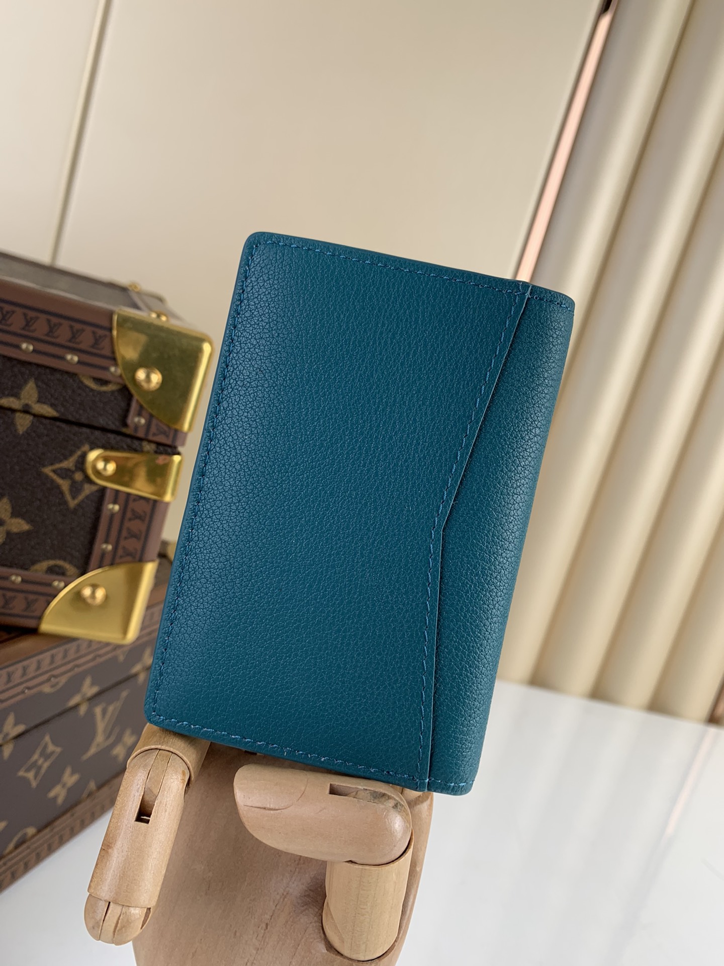 Louis Vuitton Wallet – MWLT1049
