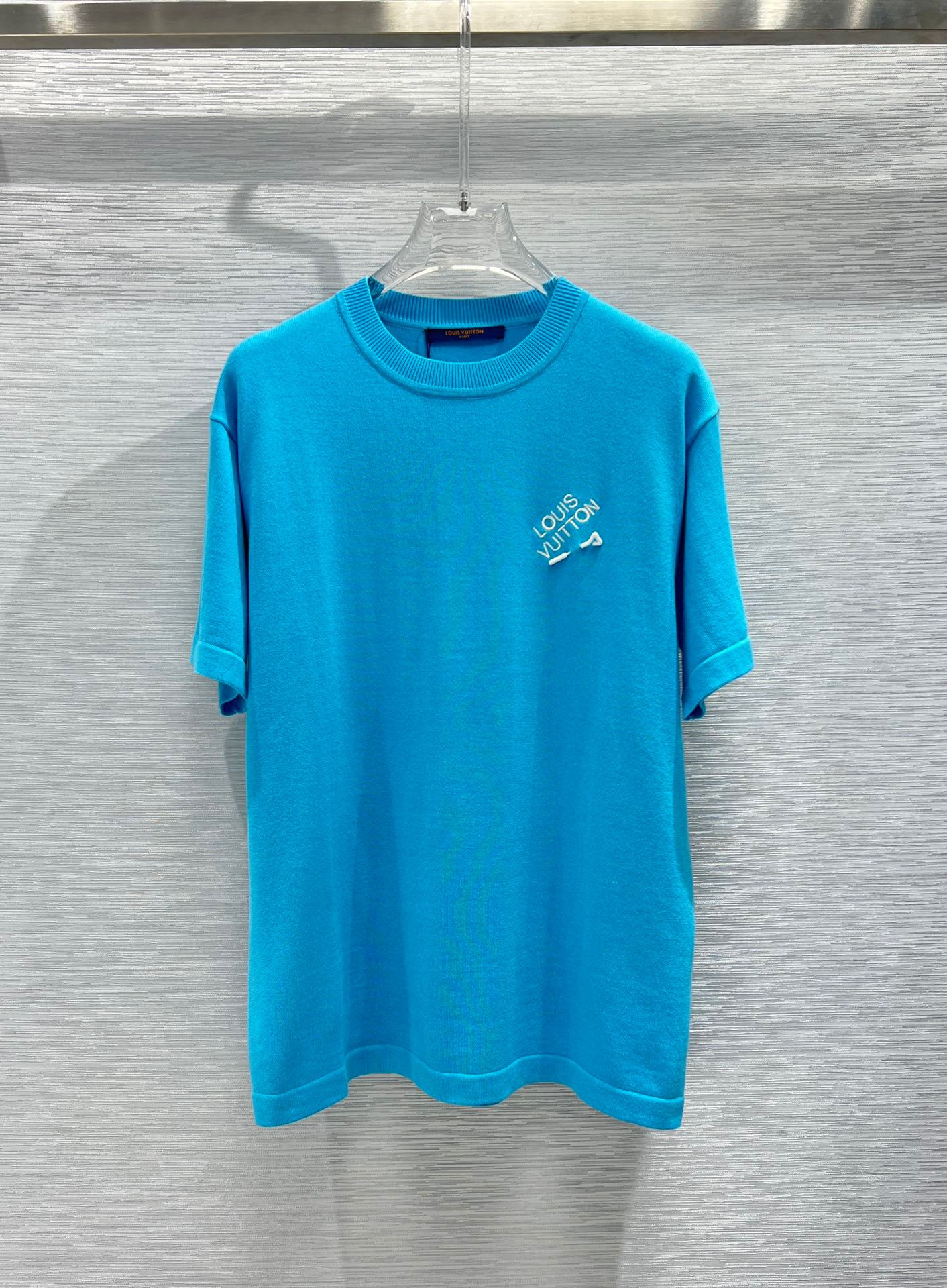 Louis Vuitton T-Shirt – TSHP2177