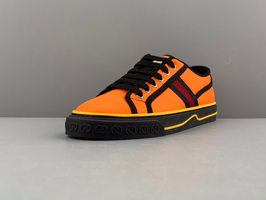 Gucci Sneaker – GUCC1110