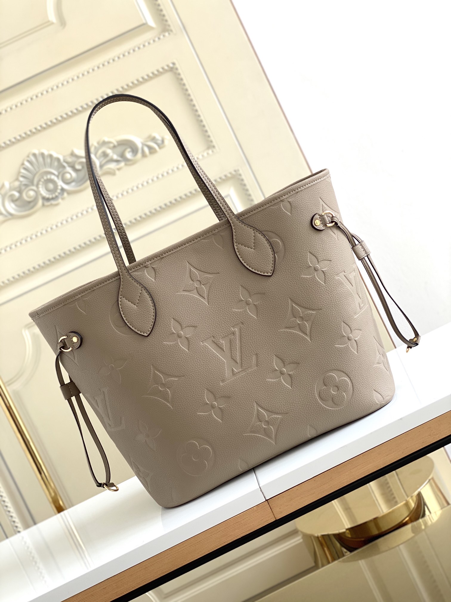Louis Vuitton Tote Bag – LVTB1026