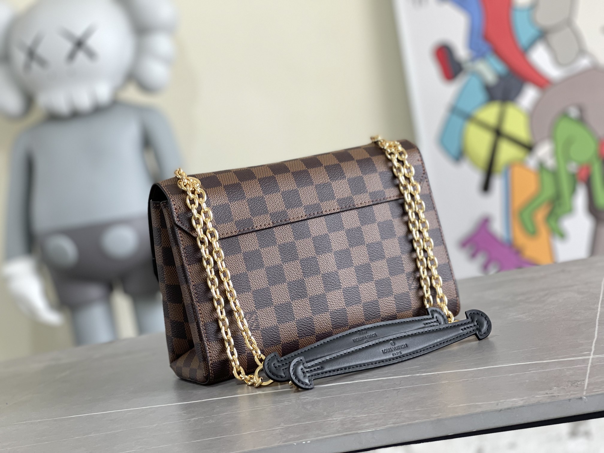 Louis Vuitton Shoulder Bag – LVSH1172