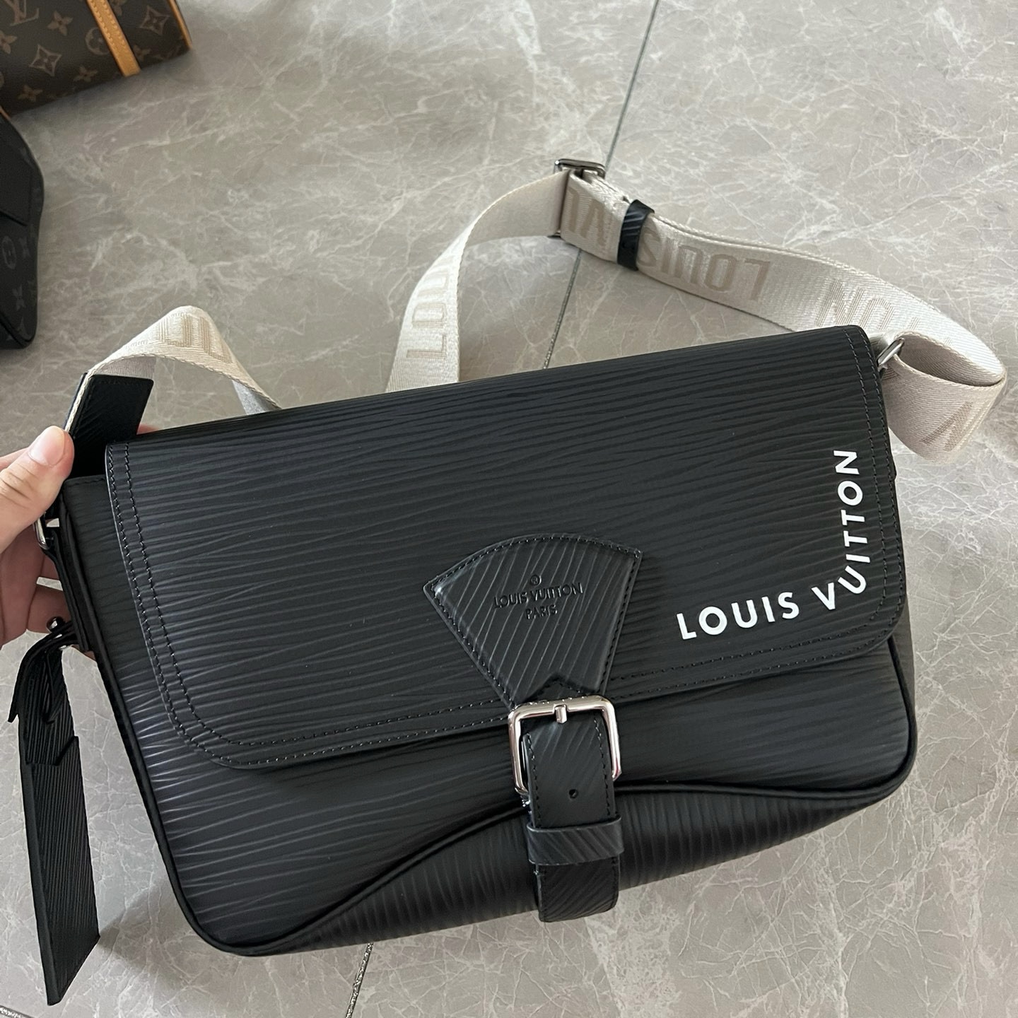 Louis Vuitton Bag – BBMC1132