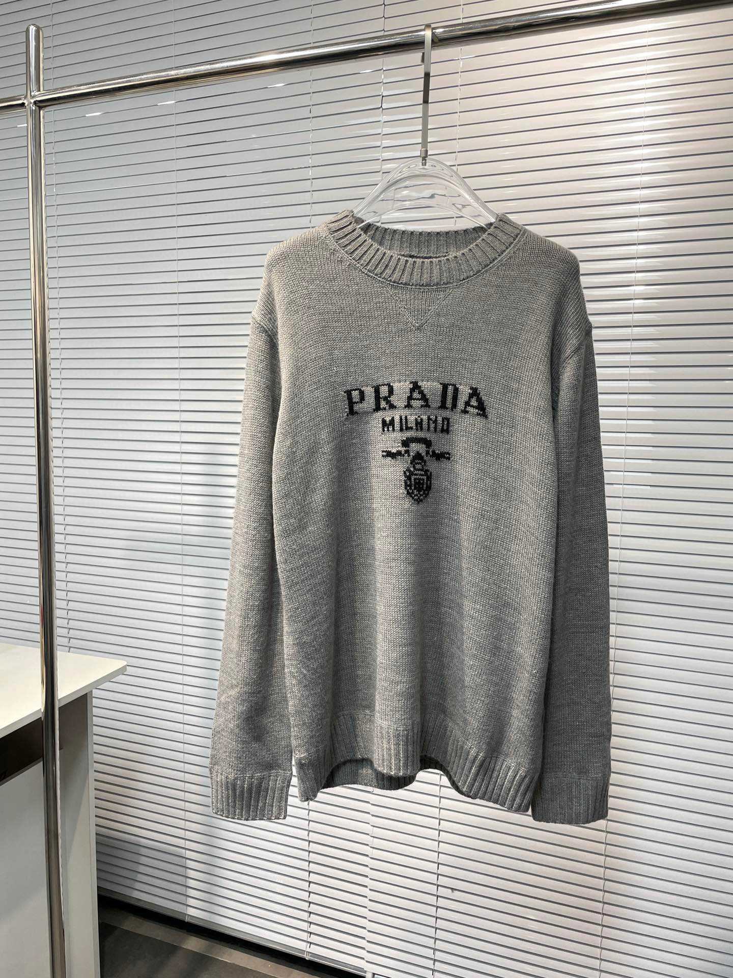 Prada Sweater – SWHO1981