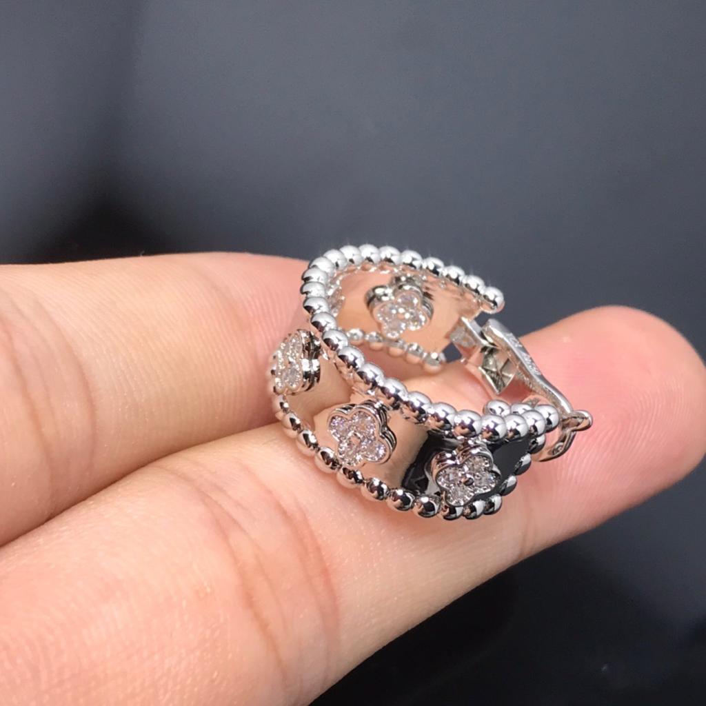 Van Cleef & Arpels Earrings – JWWM1036