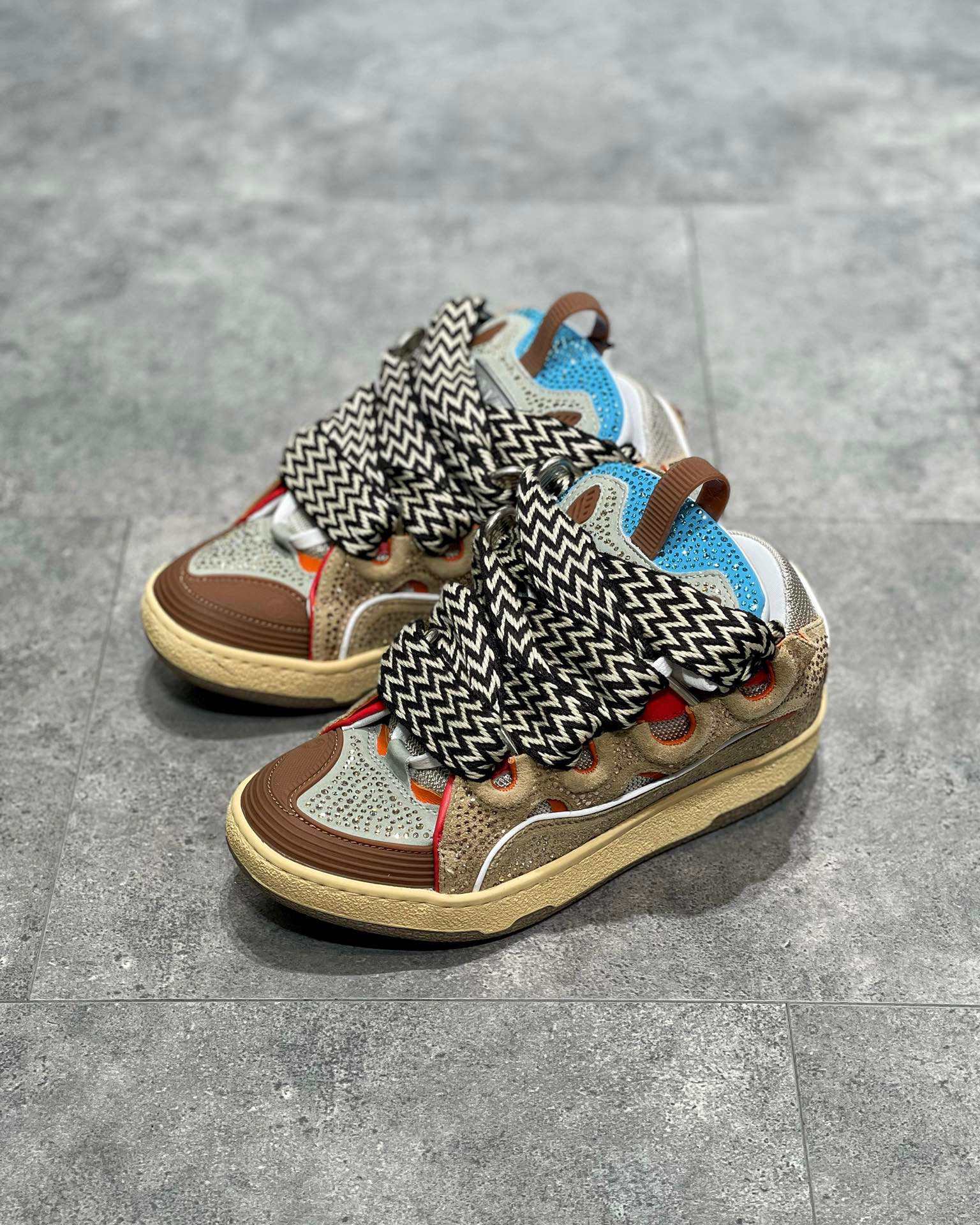Lanvin Sneaker – LANV1001