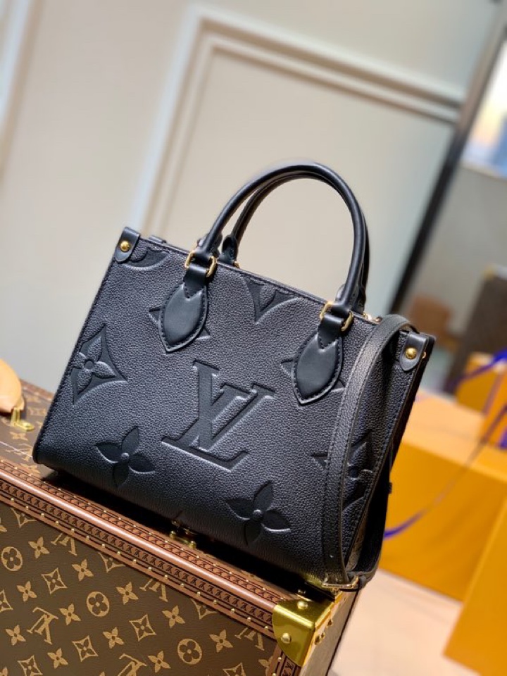 Louis Vuitton Tote Bag – LVTB1037