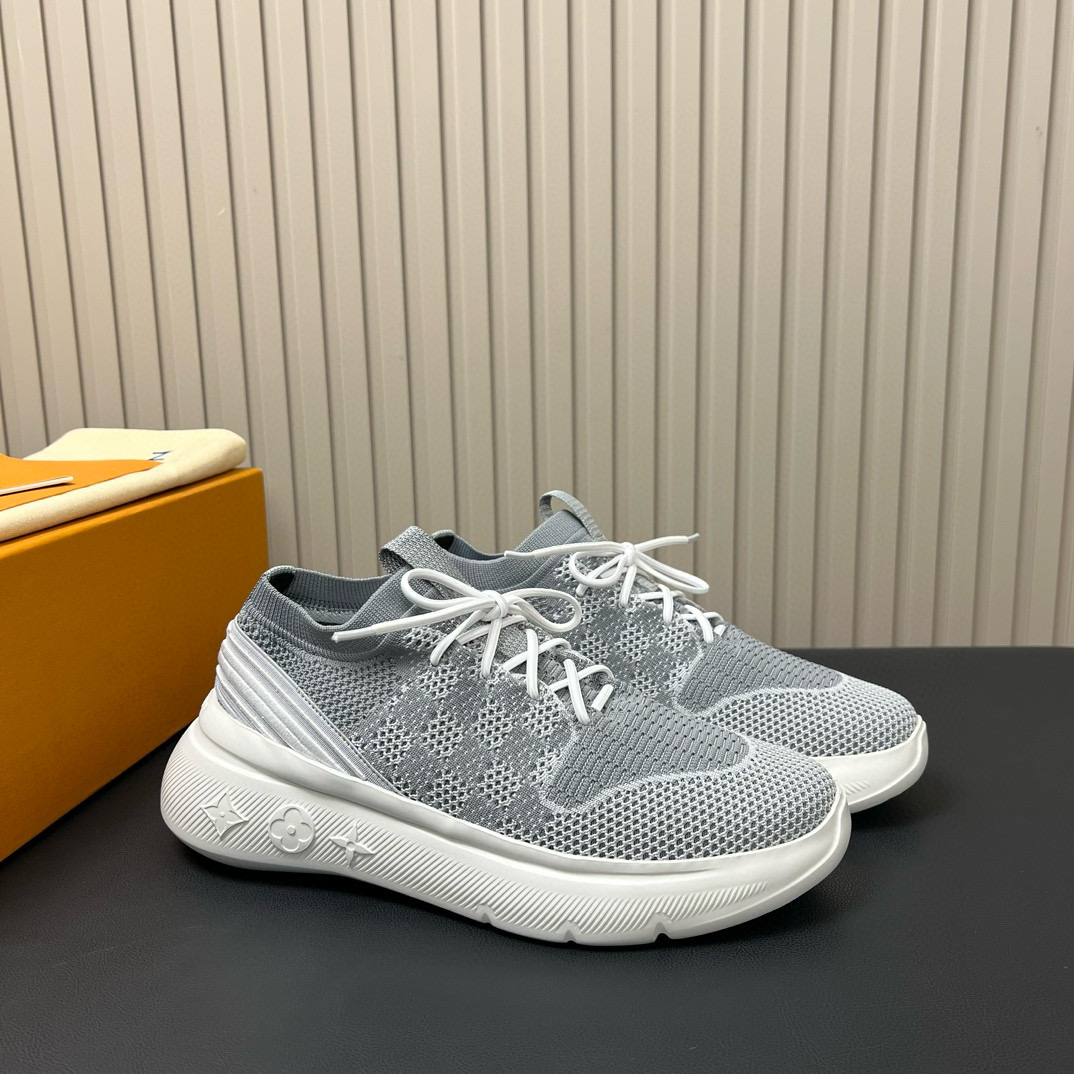 Louis Vuitton Sneaker – LSVT1446