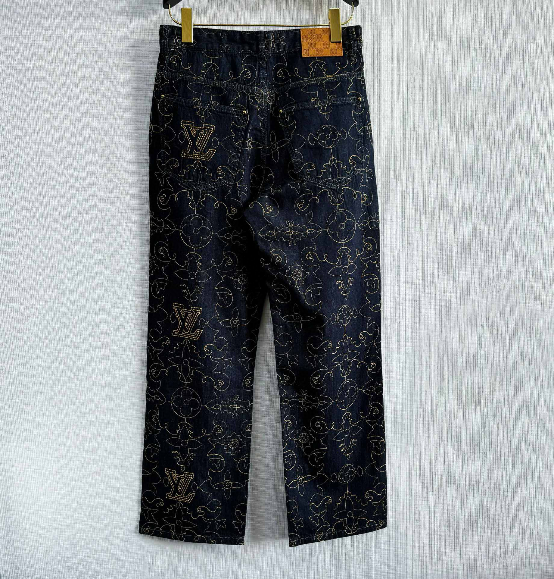 Louis Vuitton Jeans – JEPA1276