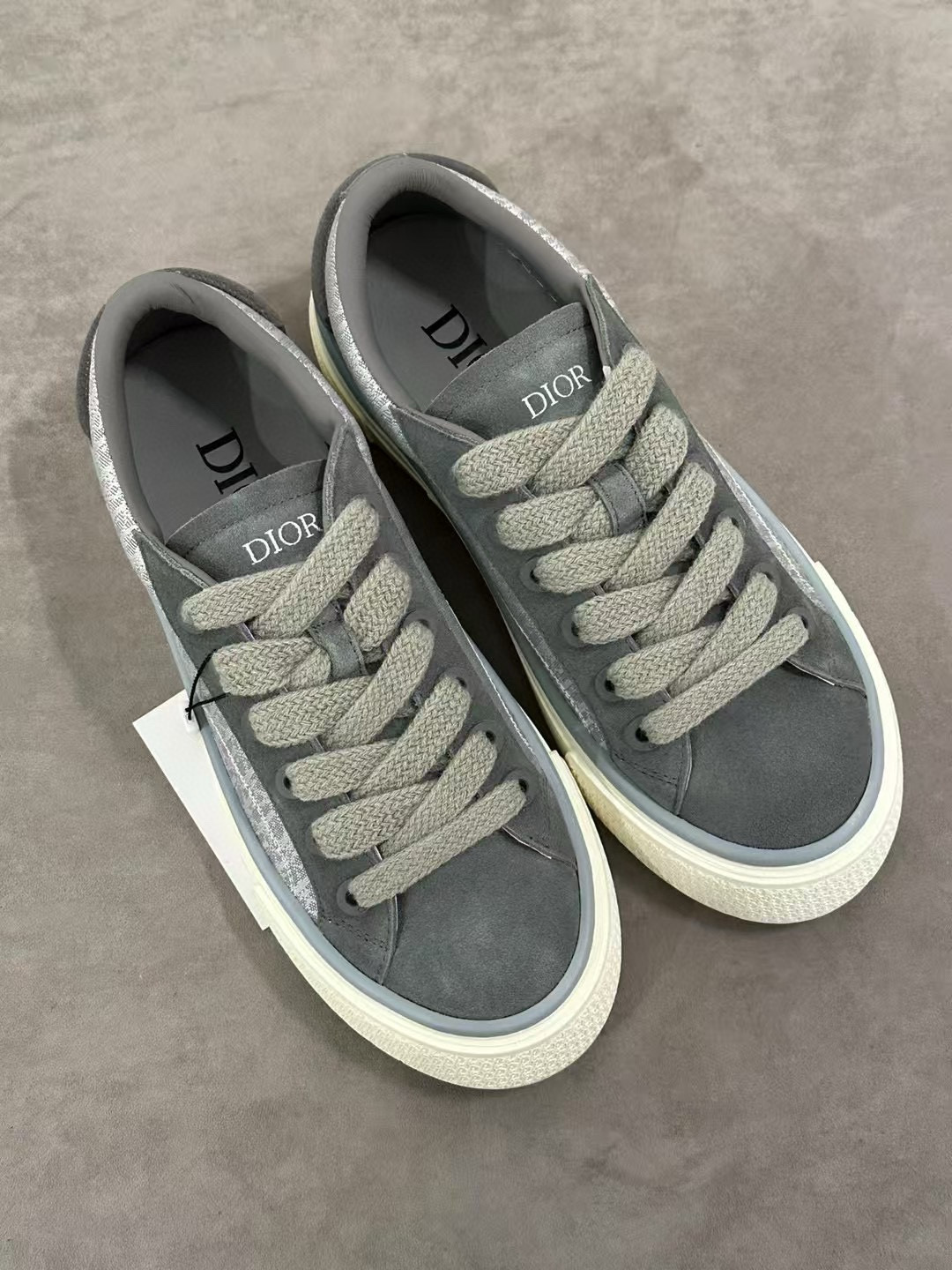 Dior B33 Sneaker – DIOR1328