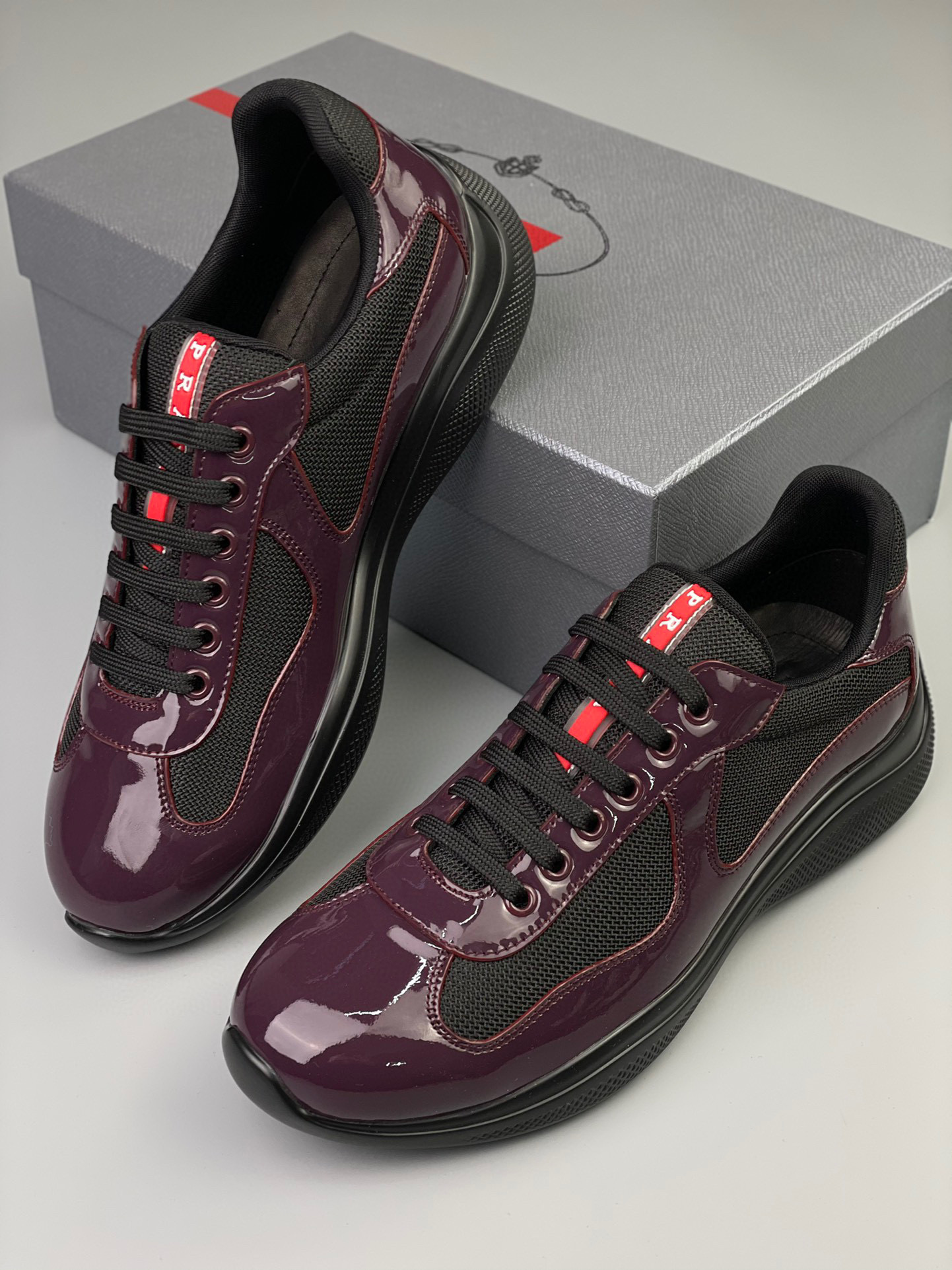 Prada Sneaker – PRDA1074