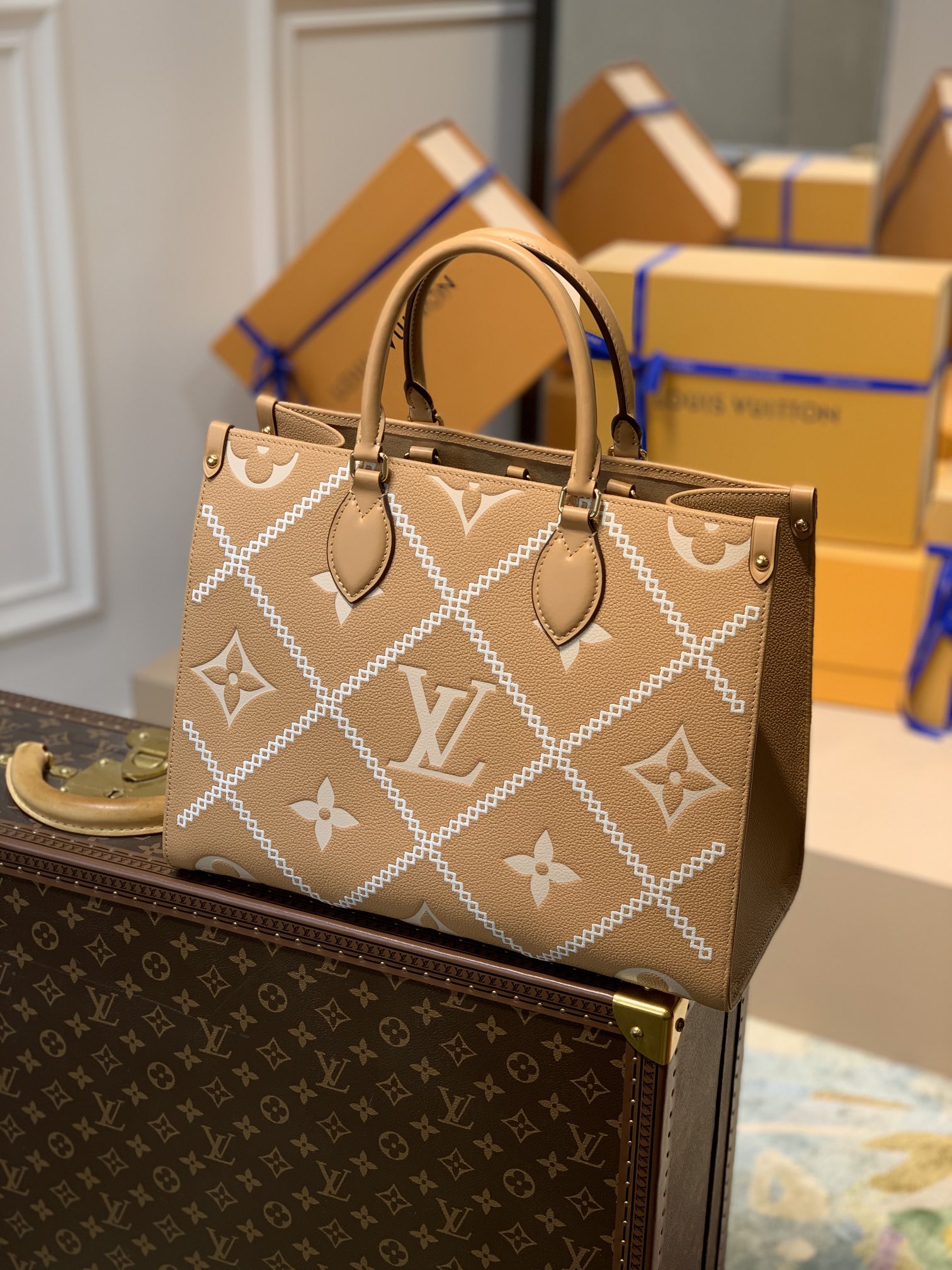 Louis Vuitton Tote Bag – LVTB1030