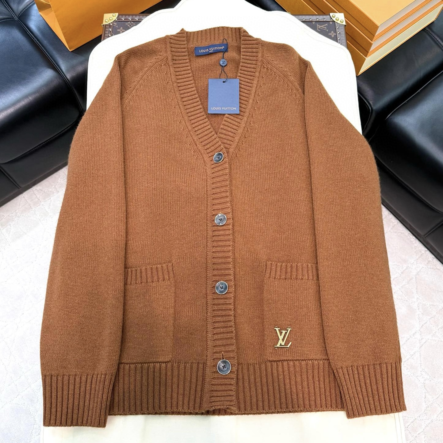 Louis Vuitton Sweater – SWHO2582