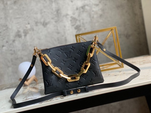 Louis Vuitton Shoulder Bag – LVSH1131