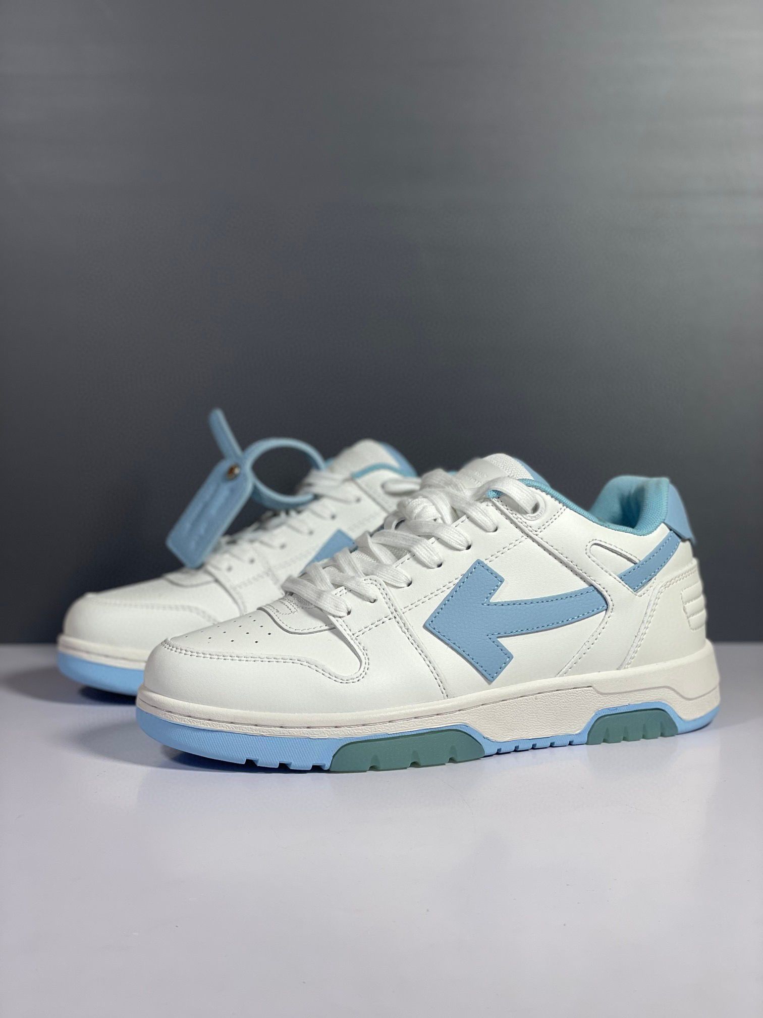 Off White Sneaker – OFWH1005
