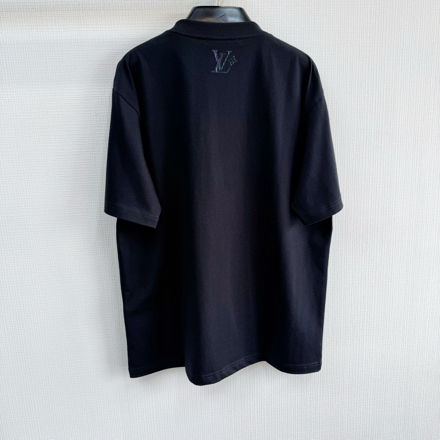 Louis Vuitton T-Shirt – TSHP3202