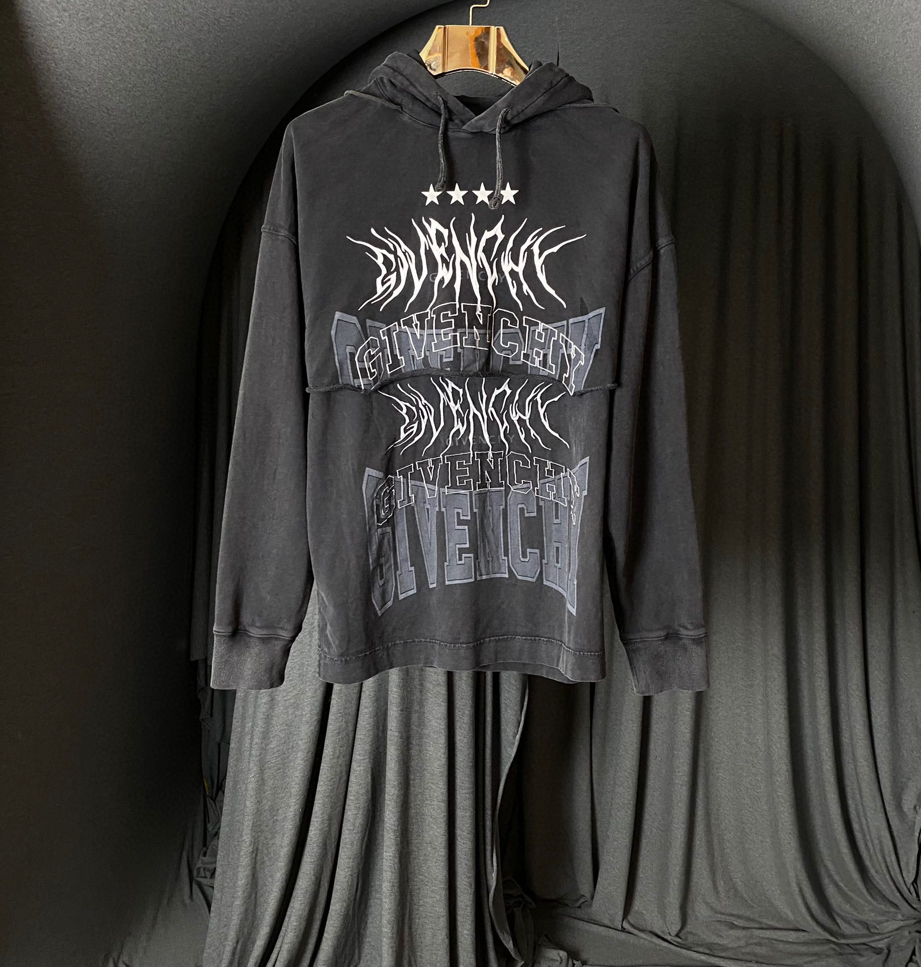 Givenchy Hoodie – SWHO1826