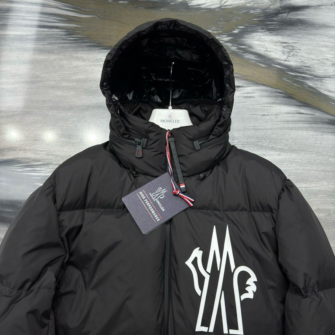 Moncler Jacket – CJKT1653