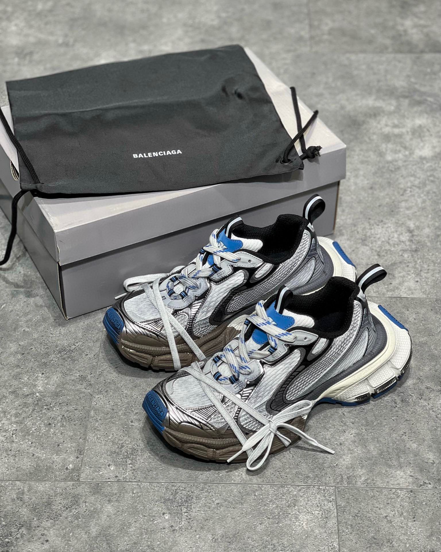 3XL Sneaker – BLNC1161