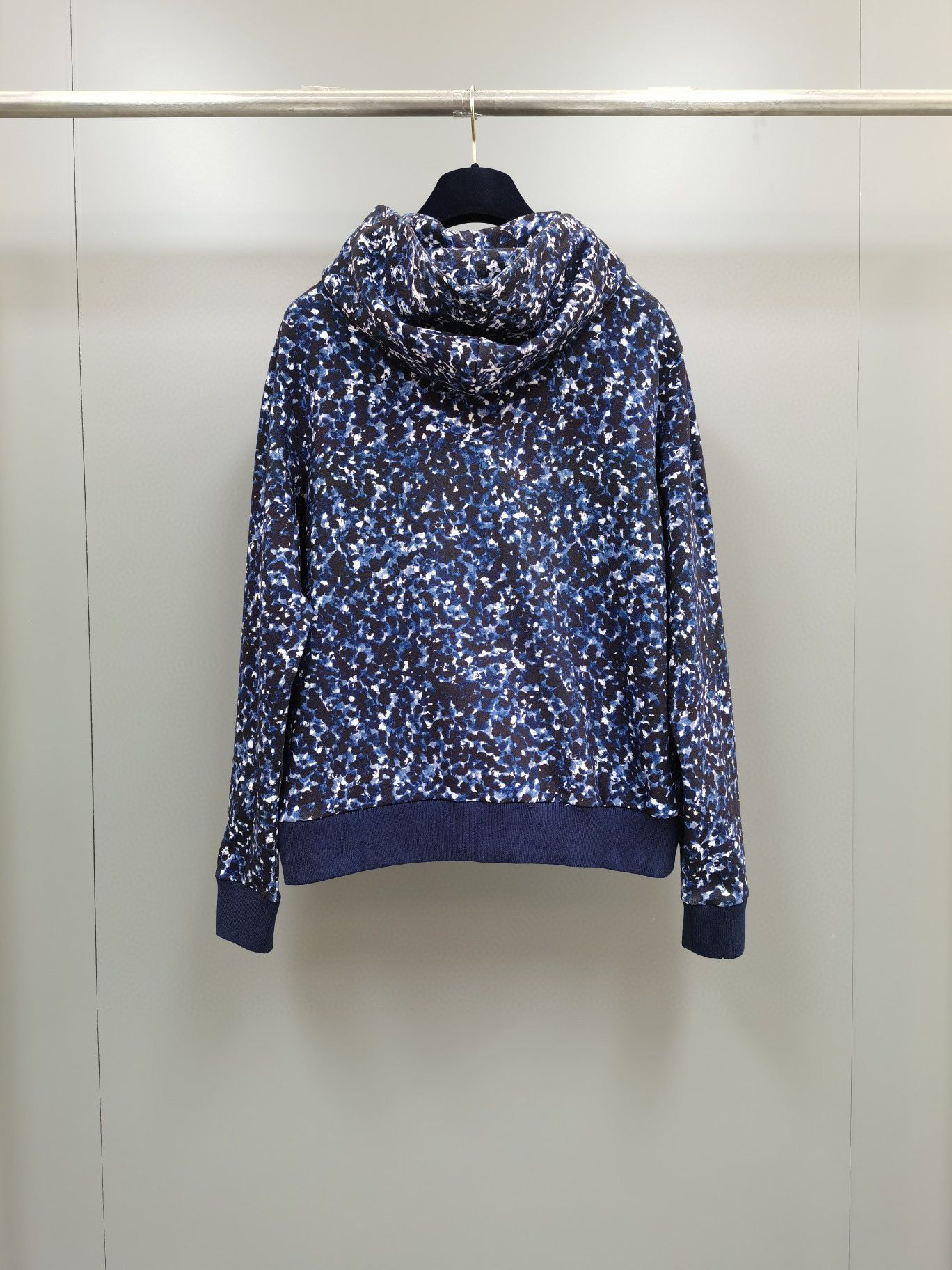 Louis Vuitton Zip Hoodie – SWHO1867