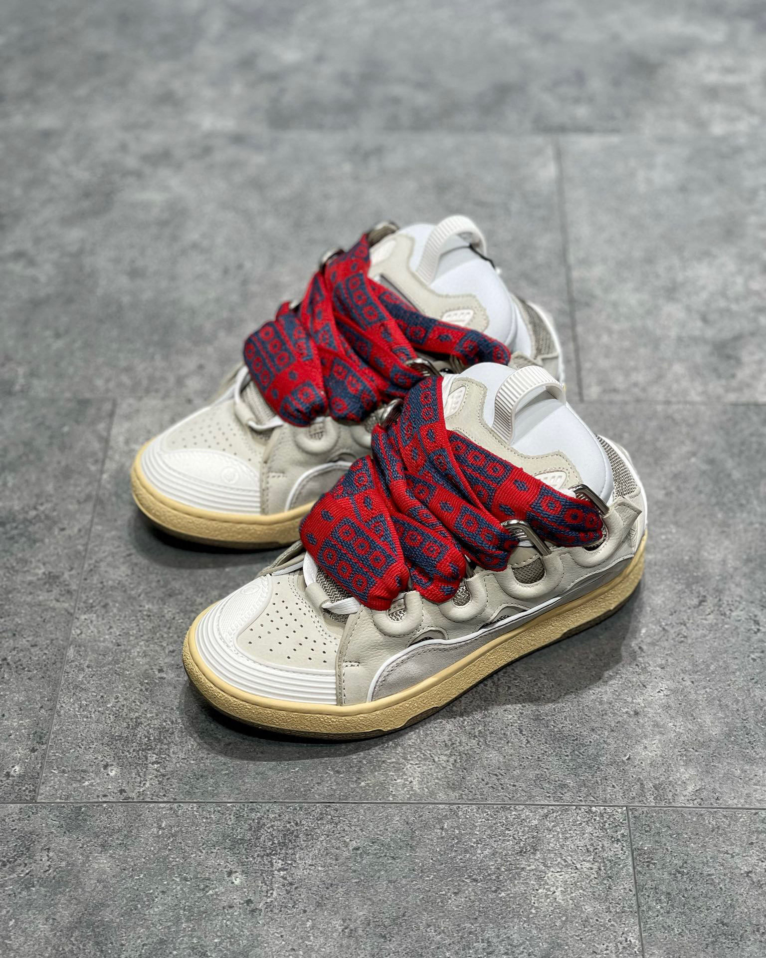 Lanvin Sneaker – LANV1007