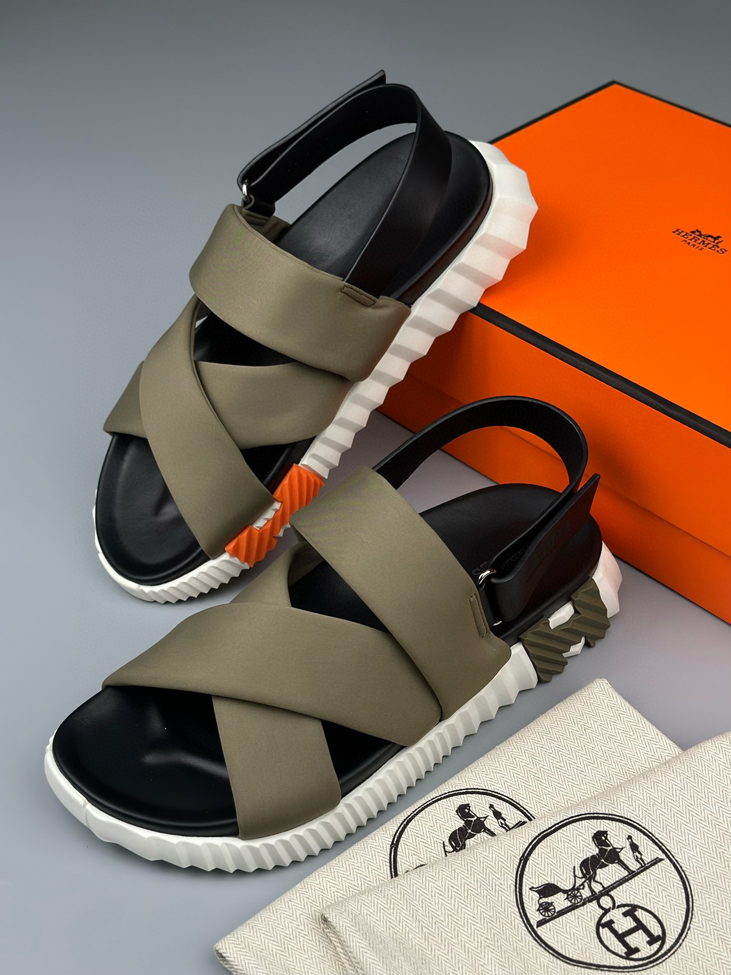 Hermes Slipper – SLPR1153