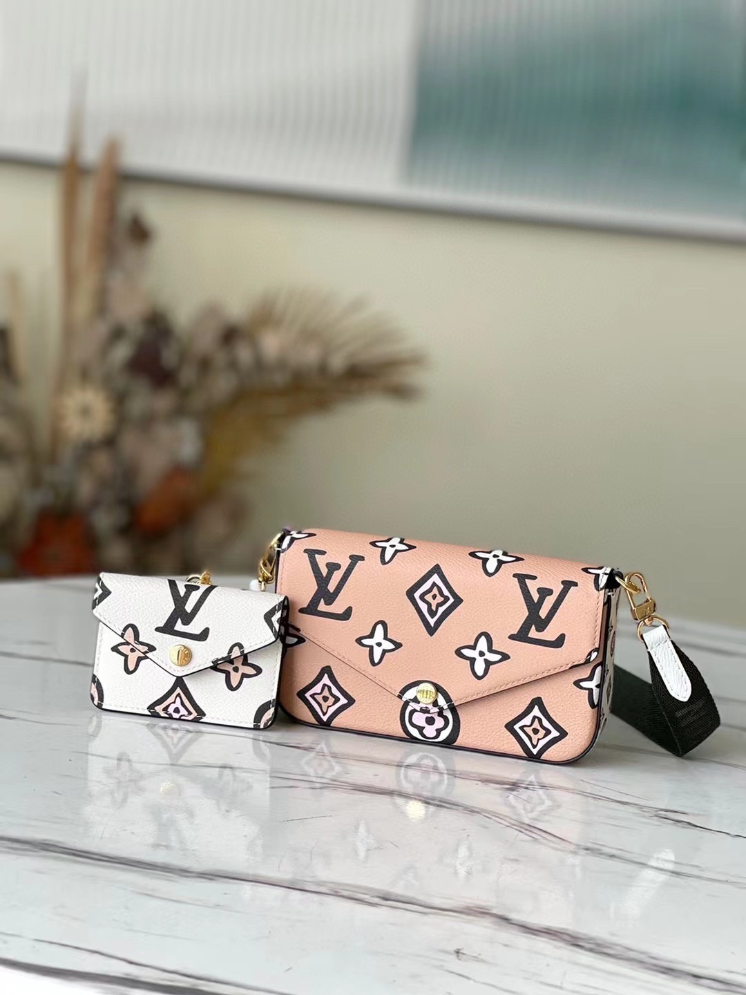 Louis Vuitton Shoulder Bag – LVSH1039