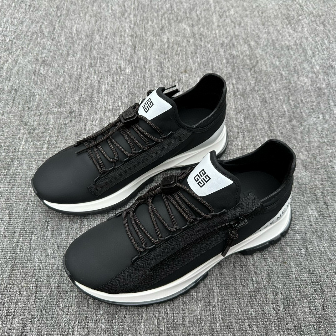 Givenchy Sneaker – GVCY1034