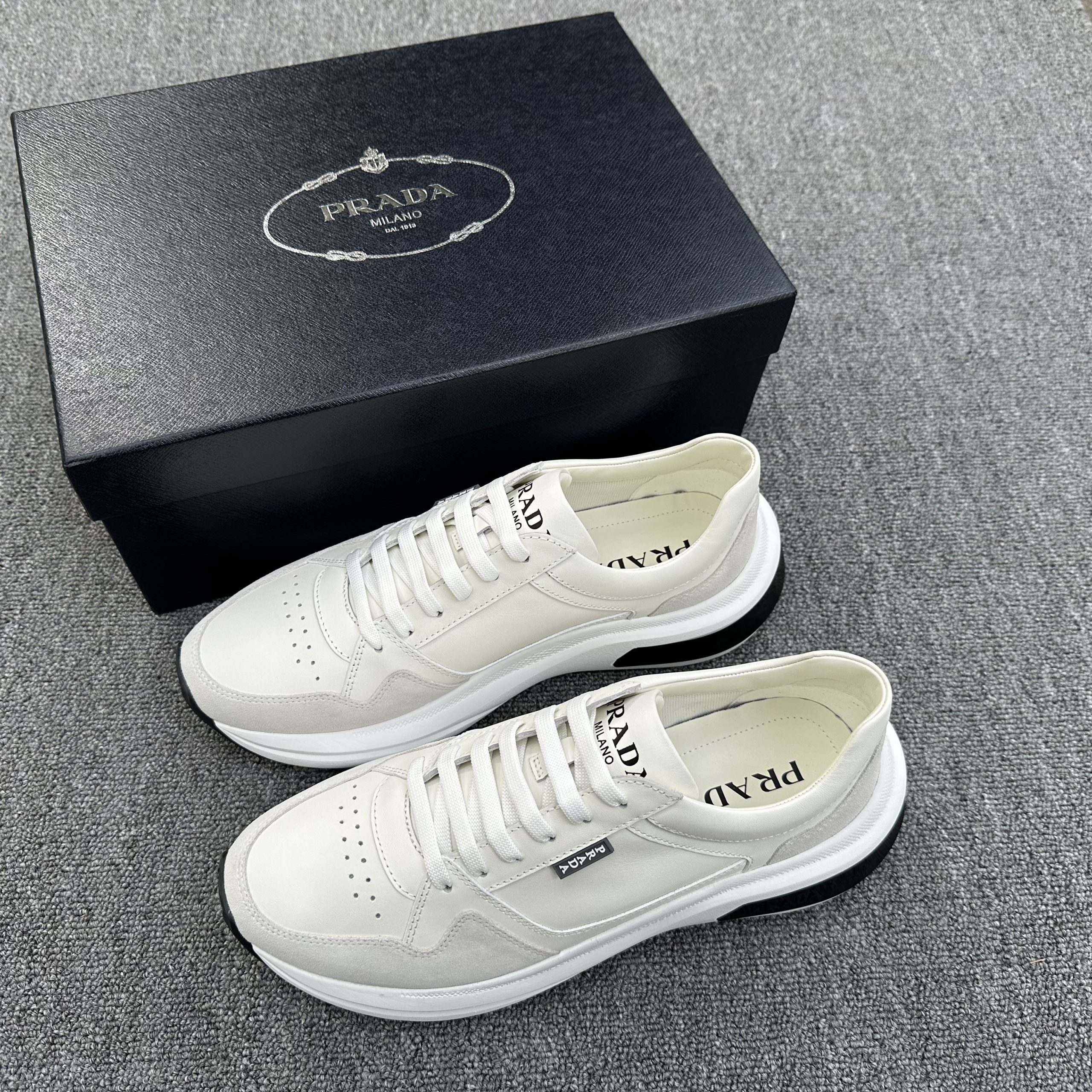 Prada Sneaker – PRDA1144