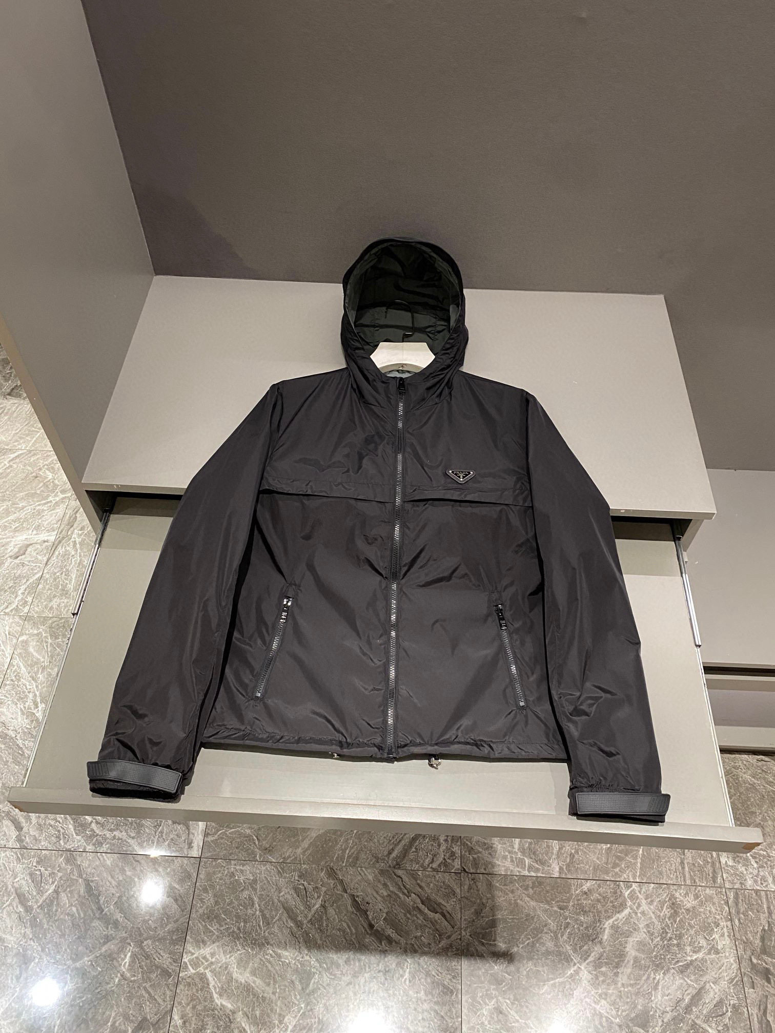 Prada Jacket – CJKT1519