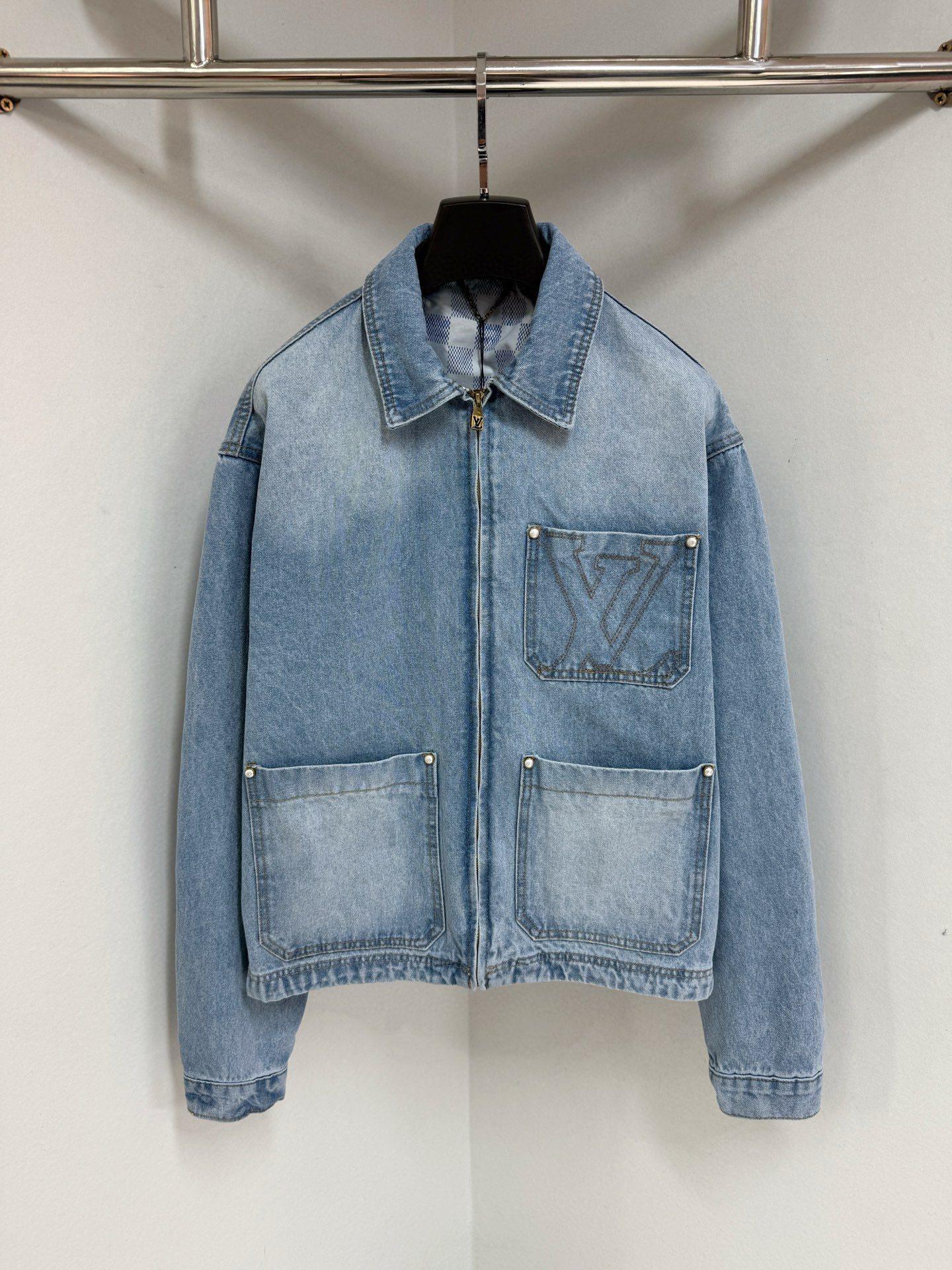 Louis Vuitton Denim Jacket – VEJK1138