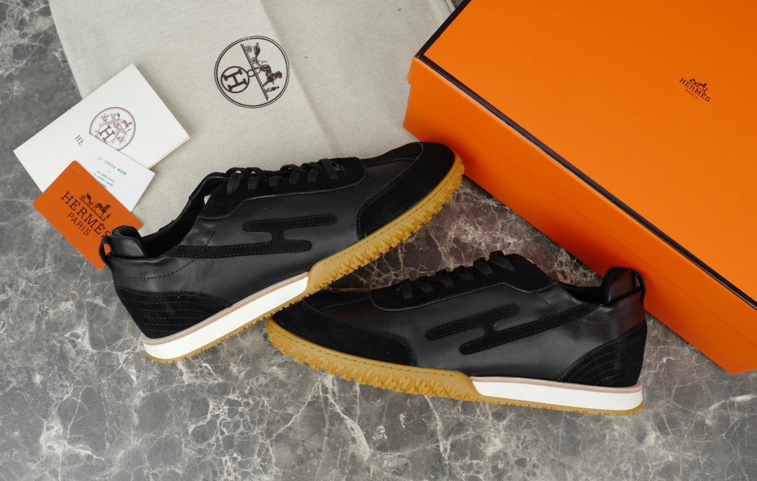 Hermes Sneaker – HRMS1042