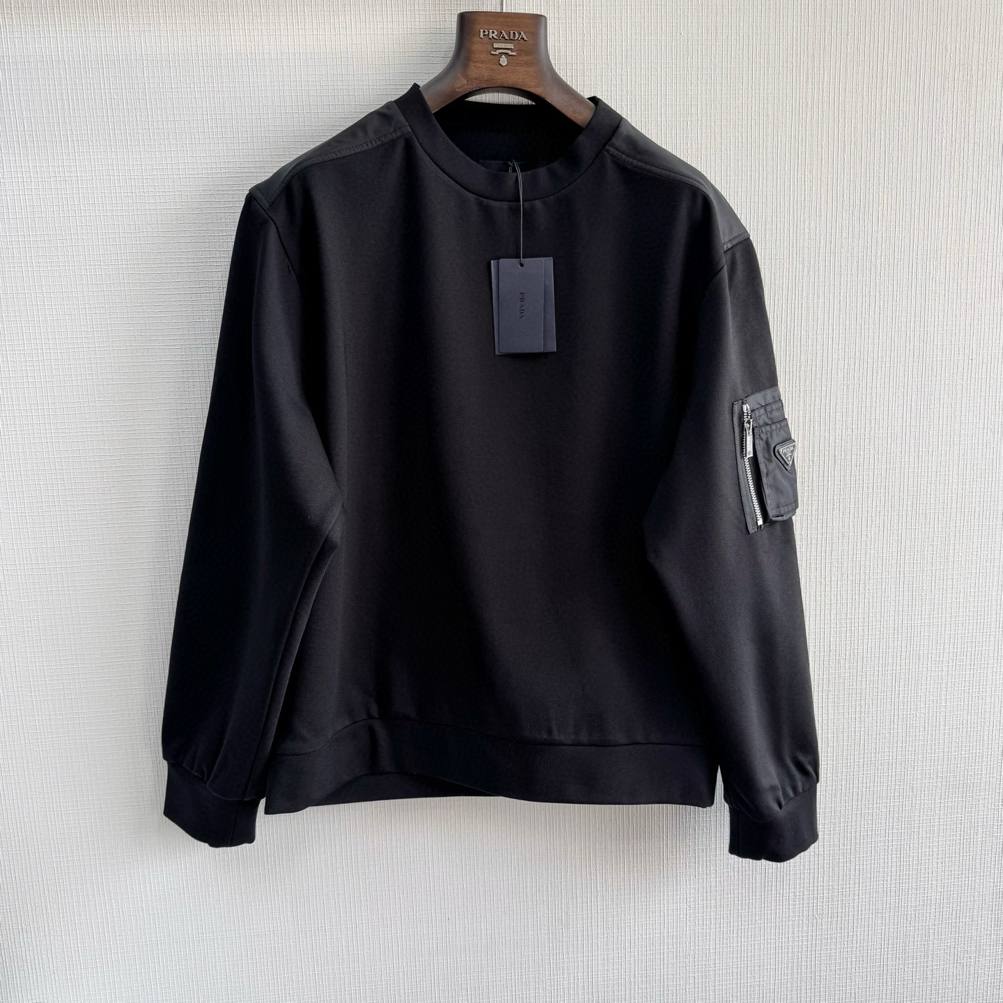 Prada Sweater – SWHO2563