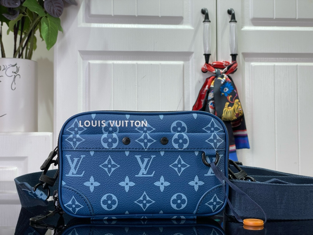 Louis Vuitton Bag – BBMC1081