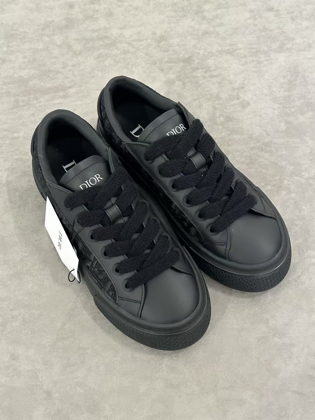 Dior B33 Sneaker – DIOR1331