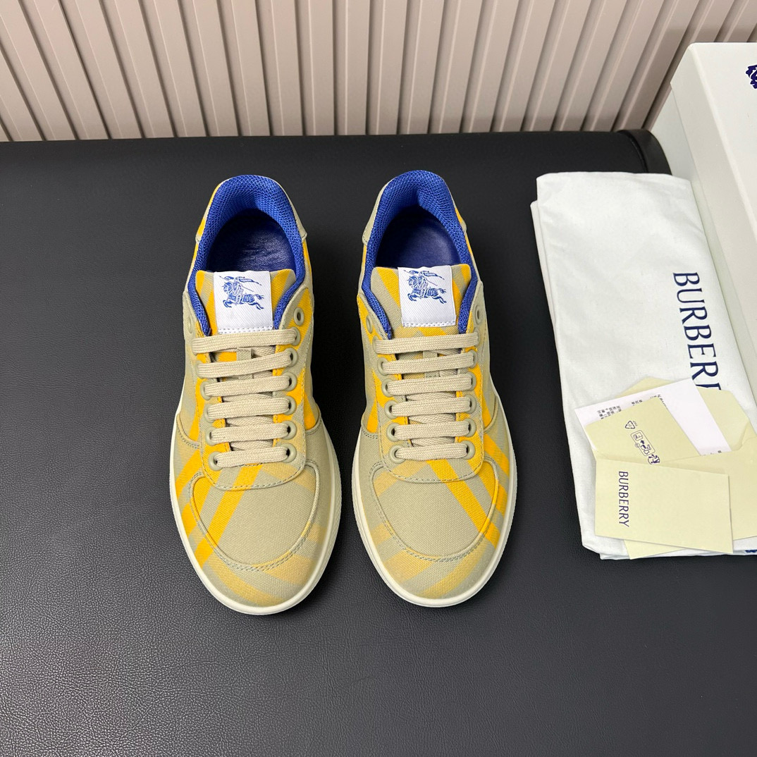 Burberry Sneaker – BBRY1050