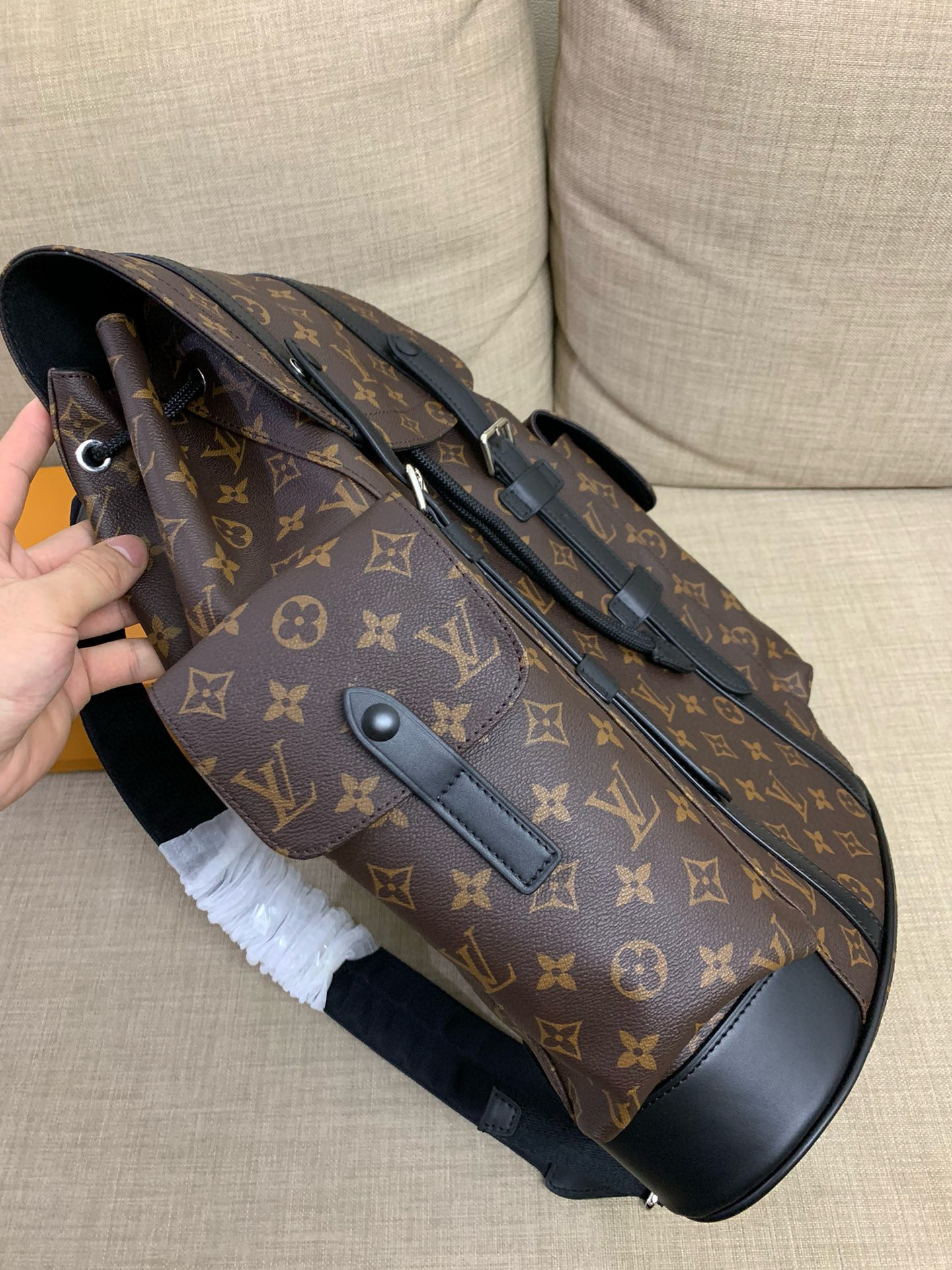 Louis Vuitton Backpack – BBCP1002